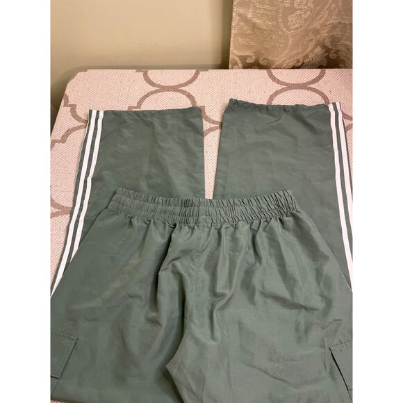 Adidas Originals Adicolor 3-Stripes cargo wide leg drawstring hem pants, size XL - Picture 3 of 16